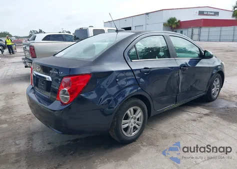 2015 Chevrolet Sonic Lt z USA, uszkodzony, nr VIN 1G1JC5SHXF4179640